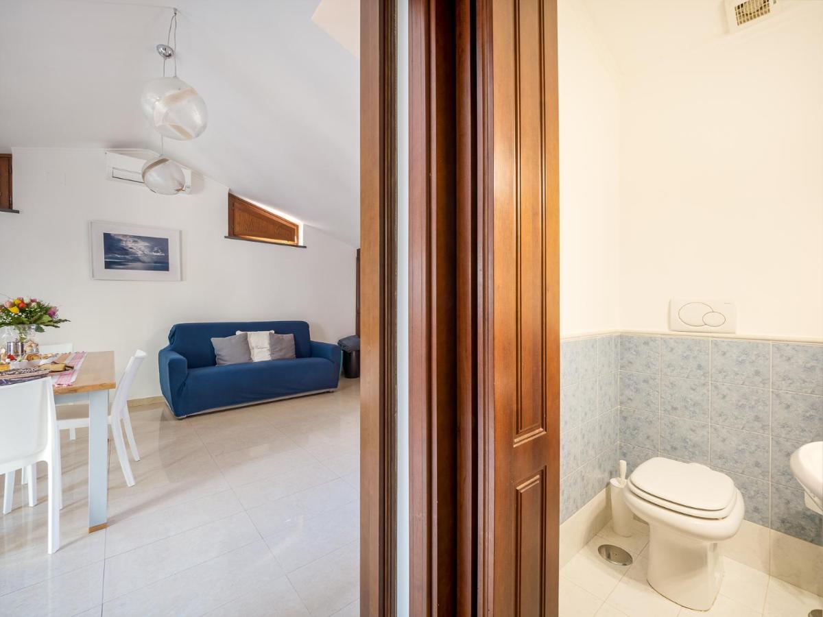 Il Tulipano - Appartamento Al Centro Di Vico Equense Exterior foto