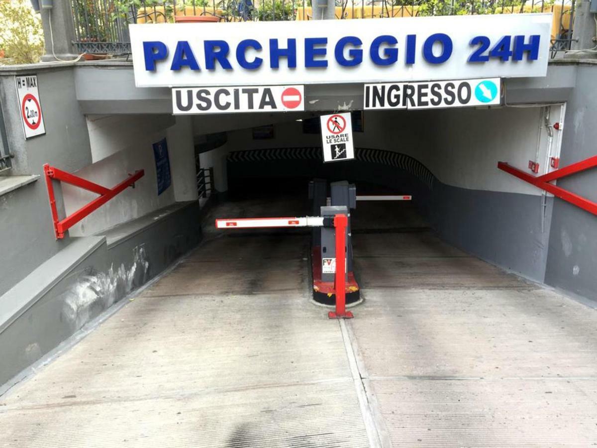 Il Tulipano - Appartamento Al Centro Di Vico Equense Exterior foto